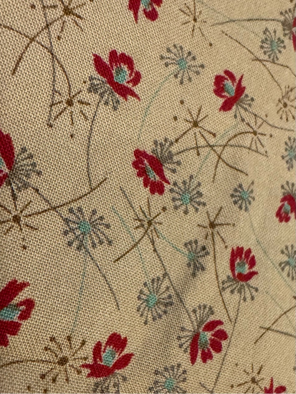 80” x 26” Beige Floral Printed Home Accent cotton Fabric